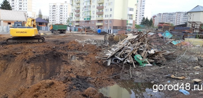 У «Строймастера» отозвали разрешение на строительство скандальных высоток У «Строймастера» отозвали разрешение на строительство скандальных высоток