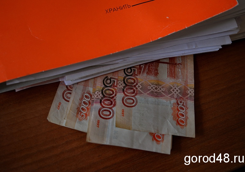 Родители 30 раз пожаловались на поборы в школах Родители 30 раз пожаловались на поборы в школах