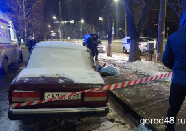 В отношении сбившего пенсионерку на улице Меркулова водителя возбудили уголовное дело