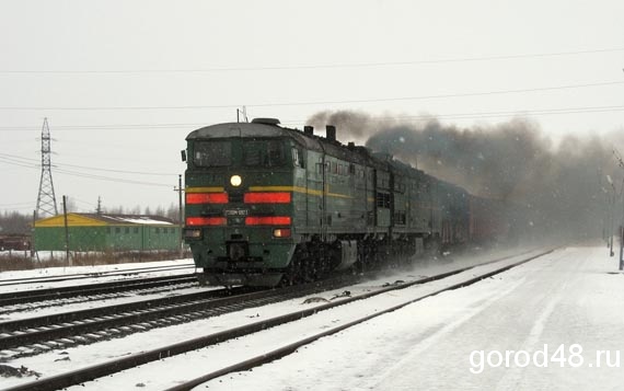 В Липецкой области грузовик столкнулся с поездом В Липецкой области грузовик столкнулся с поездом