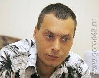 Беглеца из элитной дивизии ВДВ отправили на аэродром Липецкого авиацентра Беглеца из элитной дивизии ВДВ отправили на аэродром Липецкого авиацентра