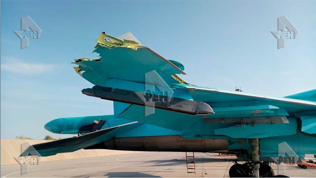 Появились подробности столкновения Су-34 в небе над Липецком Появились подробности столкновения Су-34 в небе над Липецком