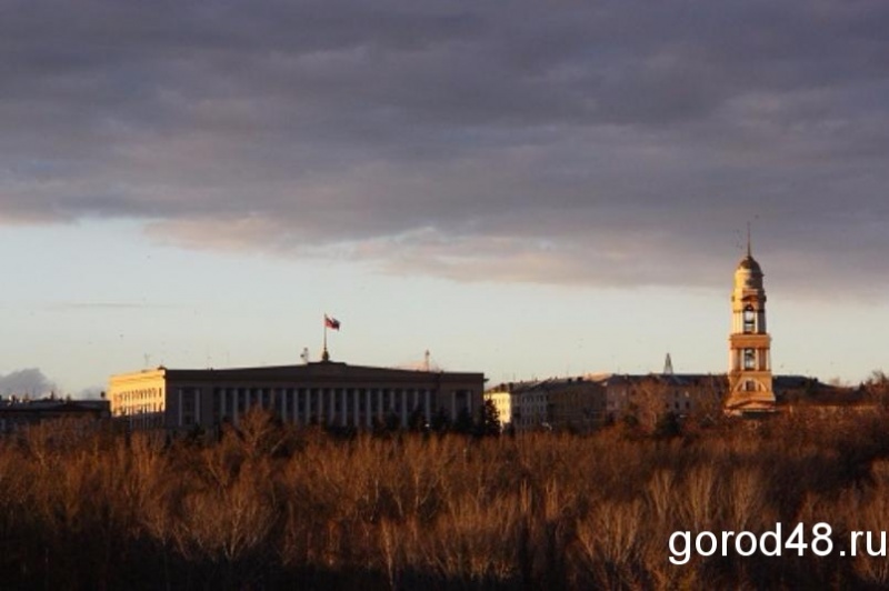 Эксклюзивные календари для липецких чиновников покроют «золотом 24 карата» Эксклюзивные календари для липецких чиновников покроют «золотом 24 карата»