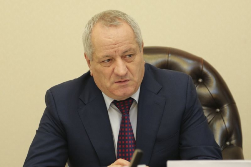 Источник сообщил об обысках в доме и кабинете вице-премьера Дагестана Источник сообщил об обысках в доме и кабинете вице-премьера Дагестана