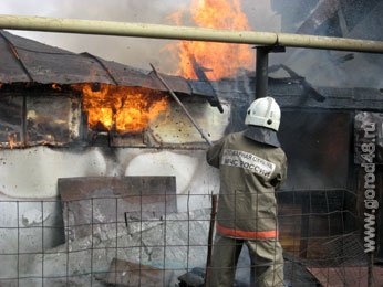 В Грязинском районе в пожаре погибла женщина В Грязинском районе в пожаре погибла женщина