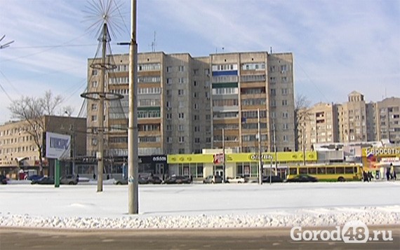 Мэрия решила строить памятник на площади Победы Мэрия решила строить памятник на площади Победы