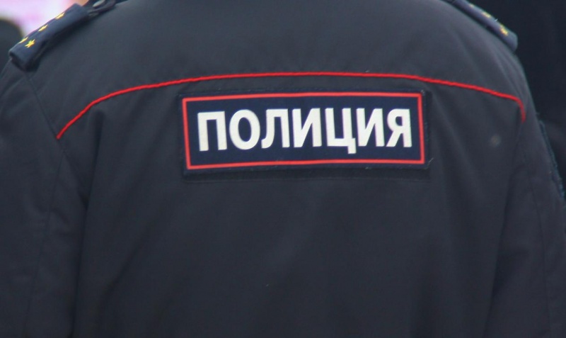 Мошенников с чудо-приборами задержали в Москве Мошенников с чудо-приборами задержали в Москве