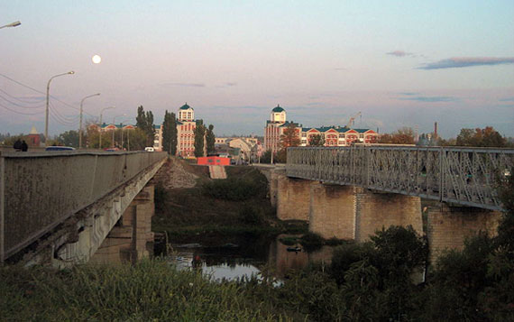 Каракумский мост в Ельце закрывать не собираются