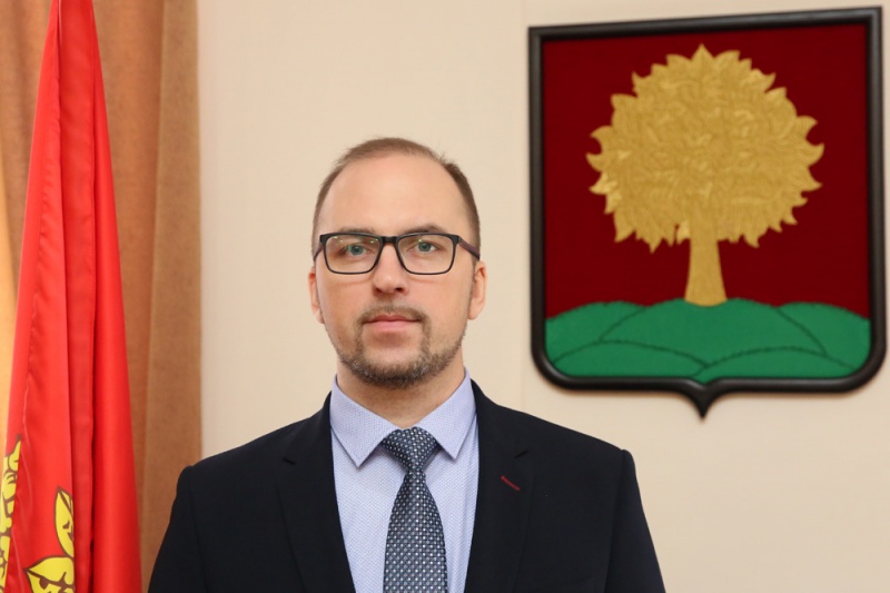 Родственник председателя Липецкого облсовета возглавил управление инвестиций Родственник председателя Липецкого облсовета возглавил управление инвестиций