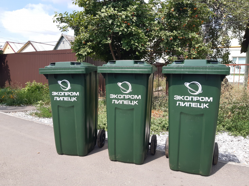 Жители улицы Студеновской бесплатно получат контейнеры для сбора мусора!