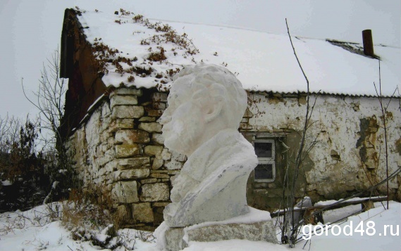 Новоникольское липецкой. Село Новоникольское Данковский район Липецкая область. Село Новоникольское Данковского района. Село Никольское Данковский район. Памятник Пушкину в Пальна Михайловке.