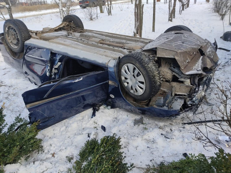 В Грязях перевернулся «Митсубиси», пострадал 61-летний водитель