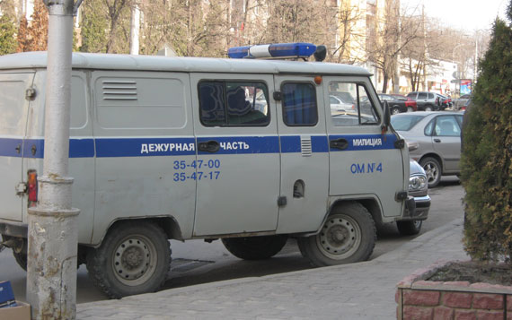 В жилом доме нашли тело мужчины В жилом доме нашли тело мужчины