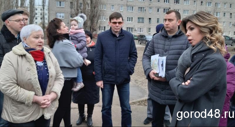 Евгения Уваркина: «В понедельник обсудим возможность начала отопительного сезона» Евгения Уваркина: «В понедельник обсудим возможность начала отопительного сезона»