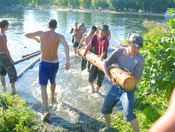 В Липецке возводится крепость В Липецке возводится крепость