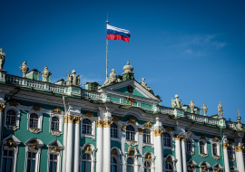 В здание Эрмитажа врезался гражданский квадрокоптер