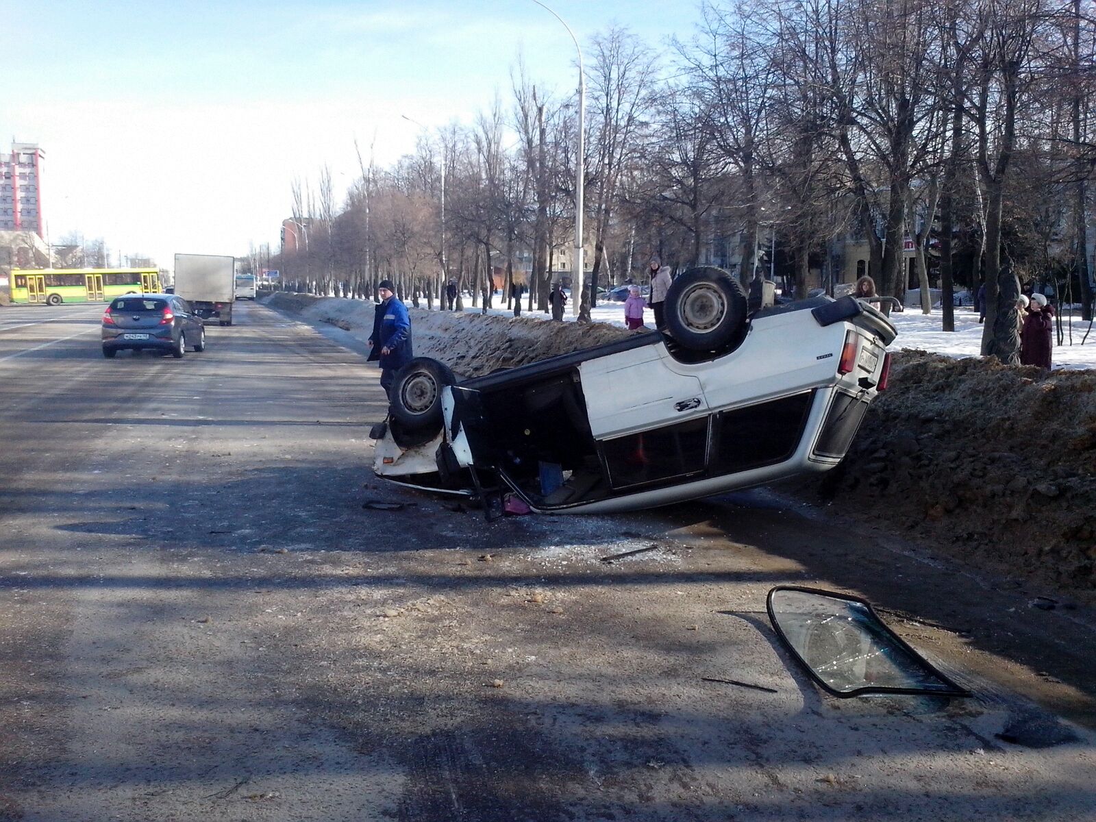 Ваз перевернулся