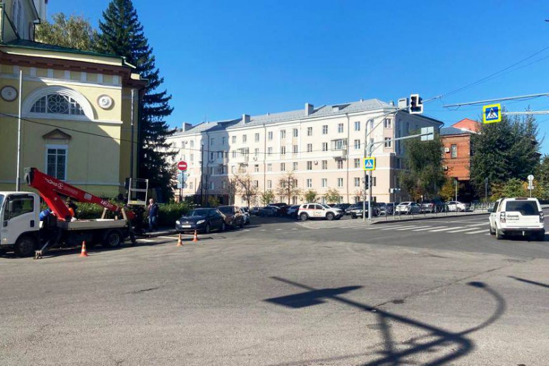Светофоры на перекрёстке улиц Зегеля и Ленина отключены для оснащения специальными датчиками