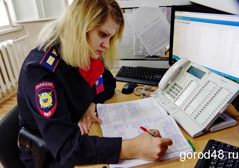 Пятеро жителей области отдали деньги мошенникам Пятеро жителей области отдали деньги мошенникам