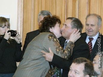 Председателем общественной палаты Липецка избран Валентин Тонких Председателем общественной палаты Липецка избран Валентин Тонких