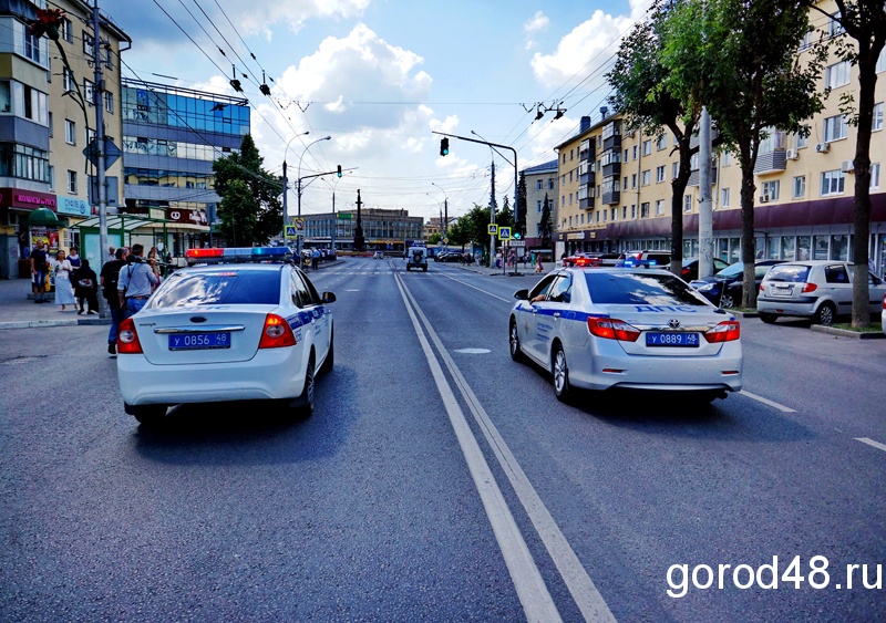 Липецкие автоинспекторы будут выявлять нарушителей на пешеходных переходах Липецкие автоинспекторы будут выявлять нарушителей на пешеходных переходах