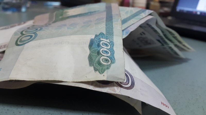 Женщины в России получают на четверть меньше мужчин Женщины в России получают на четверть меньше мужчин