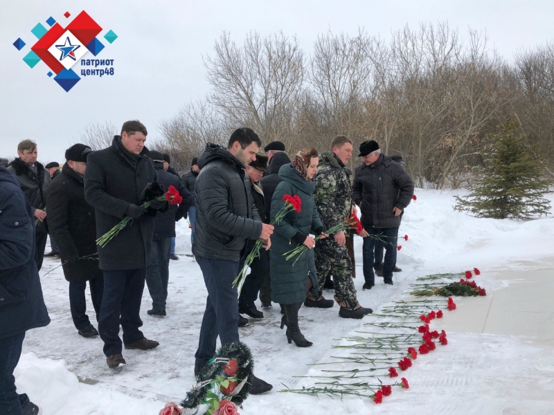 На месте гибели Суламбека Осканова состоялся митинг На месте гибели Суламбека Осканова состоялся митинг
