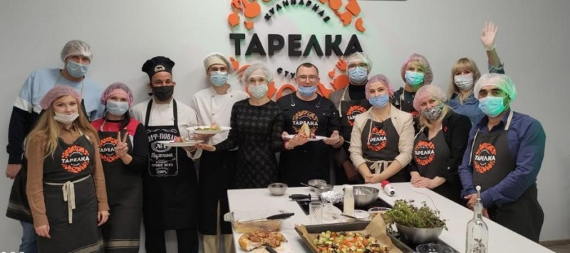 Вечеринка со вкусом – это когда каждый в своей «Тарелке» Вечеринка со вкусом – это когда каждый в своей «Тарелке»