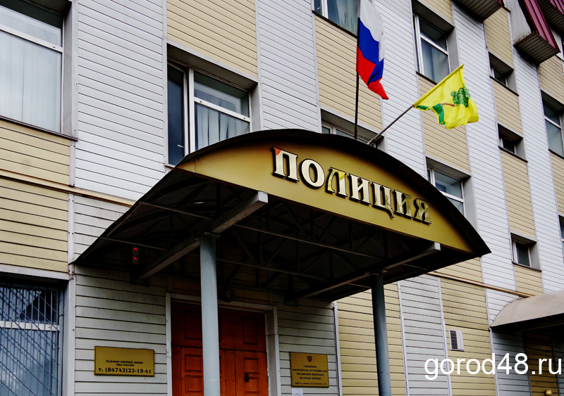 19-летняя девушка заплатила за обувь билетами банка приколов 19-летняя девушка заплатила за обувь билетами банка приколов