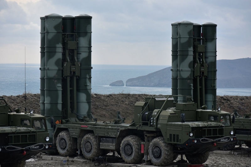 Песков назвал защитной мерой размещение нового дивизиона С-400 в Крыму Песков назвал защитной мерой размещение нового дивизиона С-400 в Крыму