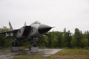 В Липецком авиацентре проходят переобучение на самолет МиГ-31 три десятка летчиков В Липецком авиацентре проходят переобучение на самолет МиГ-31 три десятка летчиков