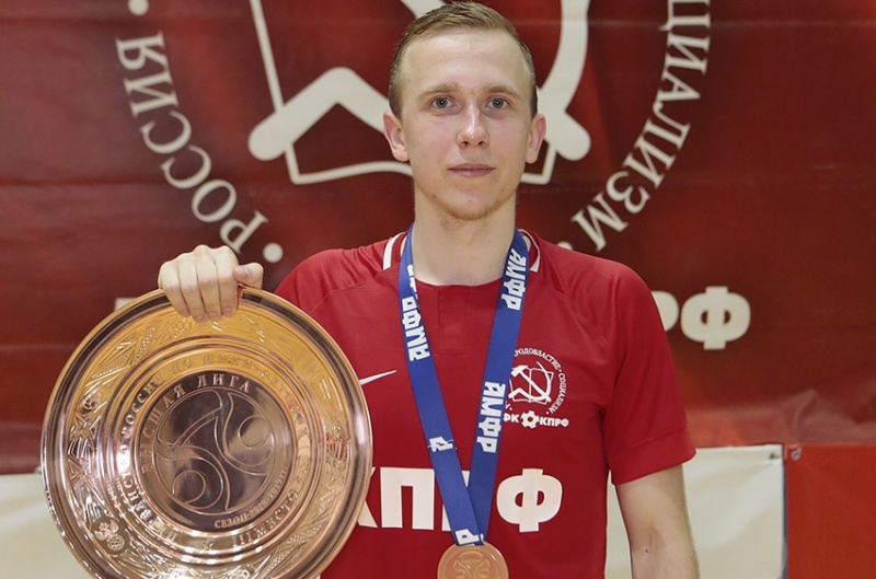 Липчанин стал лучшим игроком Высшей лиги по мини-футболу, а теперь готовится к Лиге чемпионов Липчанин стал лучшим игроком Высшей лиги по мини-футболу, а теперь готовится к Лиге чемпионов