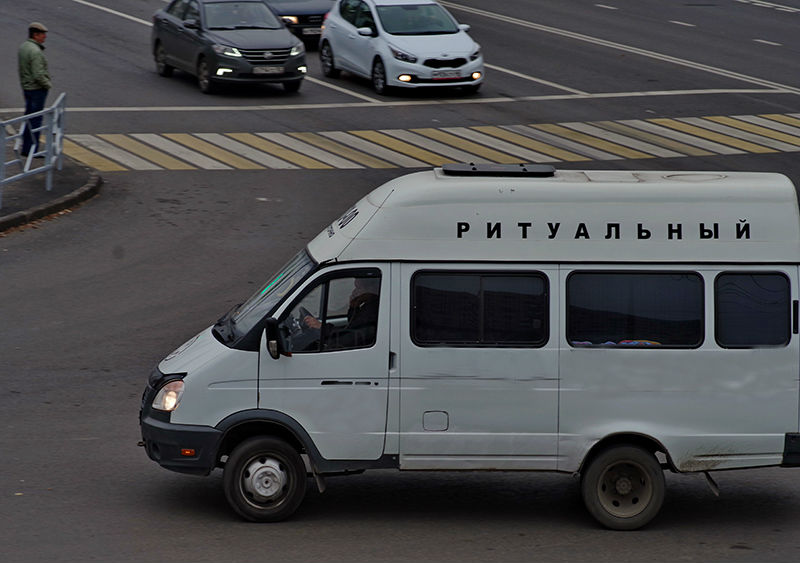 Липчан просят проводить ритуальные обряды узким кругом Липчан просят проводить ритуальные обряды узким кругом