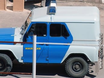 Липчанин принял милицейский «УАЗ» за такси Липчанин принял милицейский «УАЗ» за такси