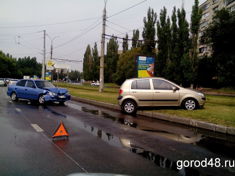 Город48 ру липецк происшествия. Город 48. ДТП В Липецке сегодня днем. Город 48 ДТП В Липецке за два дня.