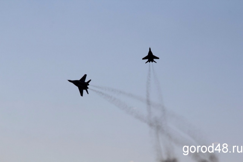 Липецкие военнослужащие получили государственные и ведомственные награды Липецкие военнослужащие получили государственные и ведомственные награды