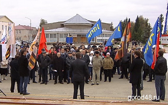 В Добром разгораются политические страсти В Добром разгораются политические страсти
