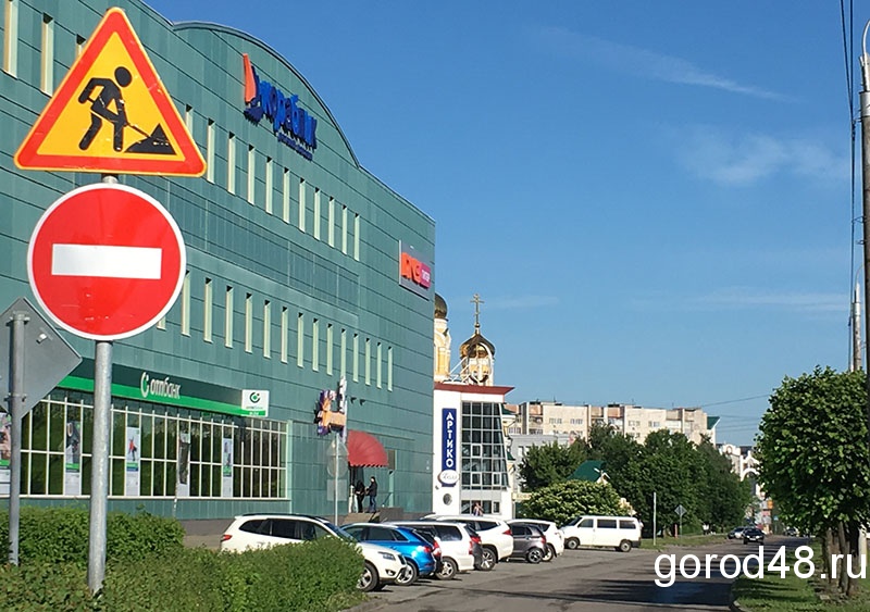 В мэрии пересмотрят расстановку дорожных знаков в затронутых ремонтом проспекта Победы микрорайонах В мэрии пересмотрят расстановку дорожных знаков в затронутых ремонтом проспекта Победы микрорайонах