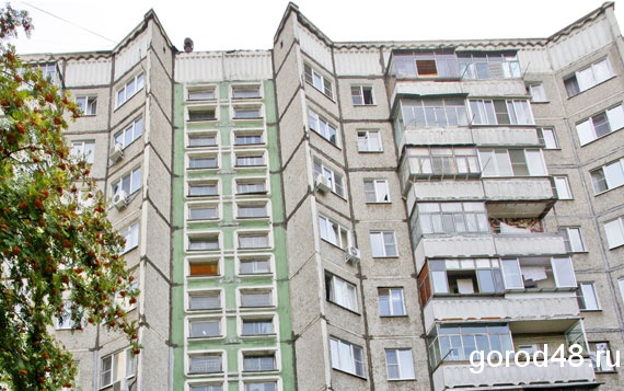 Таджик погиб в Липецке при попытке попасть в квартиру через окно Таджик погиб в Липецке при попытке попасть в квартиру через окно
