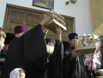 Православные празднуют Благовещенье Православные празднуют Благовещенье