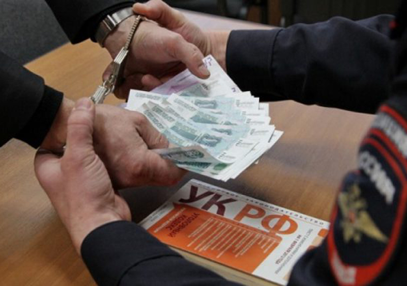 Липчанин попал под уголовное дело за дачу взятки судебному приставу Липчанин попал под уголовное дело за дачу взятки судебному приставу