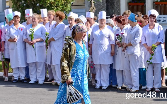 Завтра липчан зовут в парки на прогулку с врачами Завтра липчан зовут в парки на прогулку с врачами