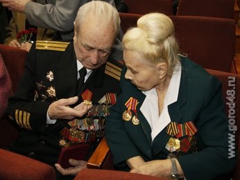 В Липецке готовятся к 65-летию Победы В Липецке готовятся к 65-летию Победы