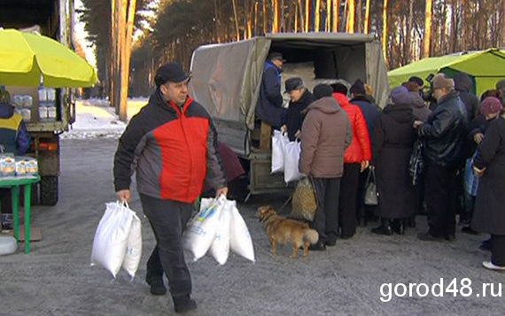 В Липецке появились ярмарки, где продукты питания продают без накруток В Липецке появились ярмарки, где продукты питания продают без накруток