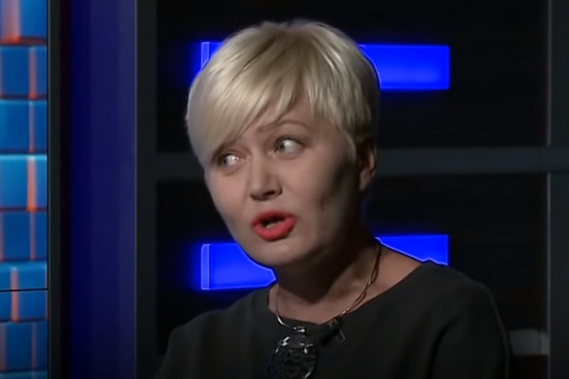 Украинская писательница со скандалом покинула студию из-за русского языка Украинская писательница со скандалом покинула студию из-за русского языка