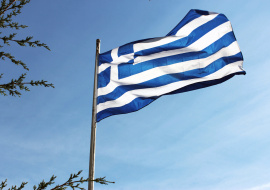 Греция сообщила о приостановке приема документов на визы у россиян