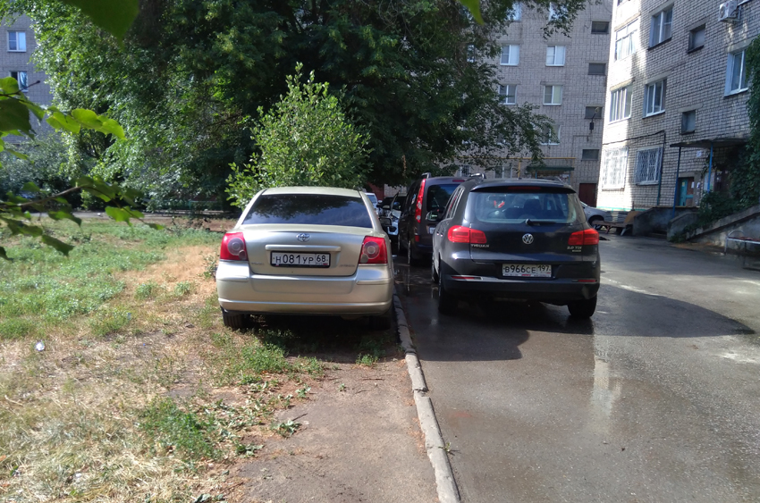 Ушинского, 24.jpg