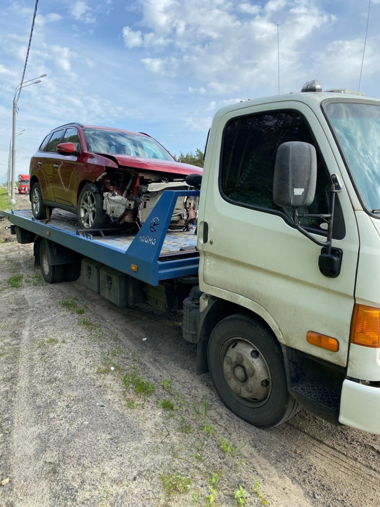 В Задонском районе попали в ДТП грузовик и легковушка | 31.05.2022 | Липецк  - БезФормата