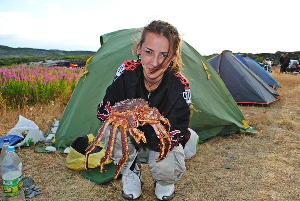 Ирина с крабом.jpg