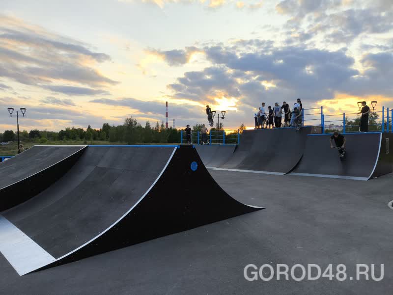 c75af935-20d5-44a2-b0e7-d3b7fa15b5eb.jpg+2025-08-18-11.03.34+niz.jpg